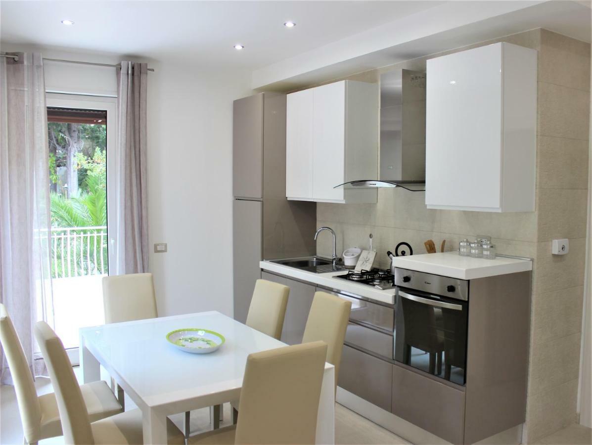 Apartament La Baia Dei Delfini Taormina Zewnętrze zdjęcie