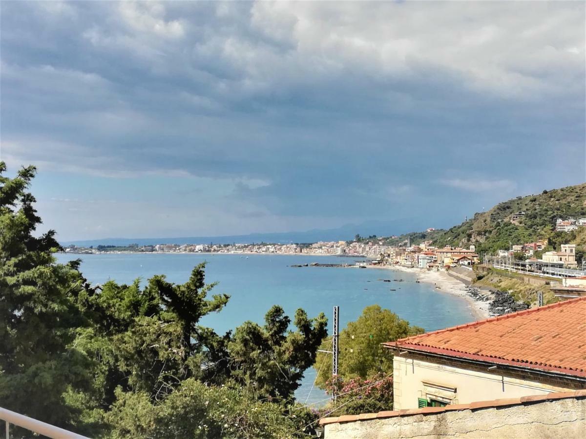 Apartament La Baia Dei Delfini Taormina Zewnętrze zdjęcie